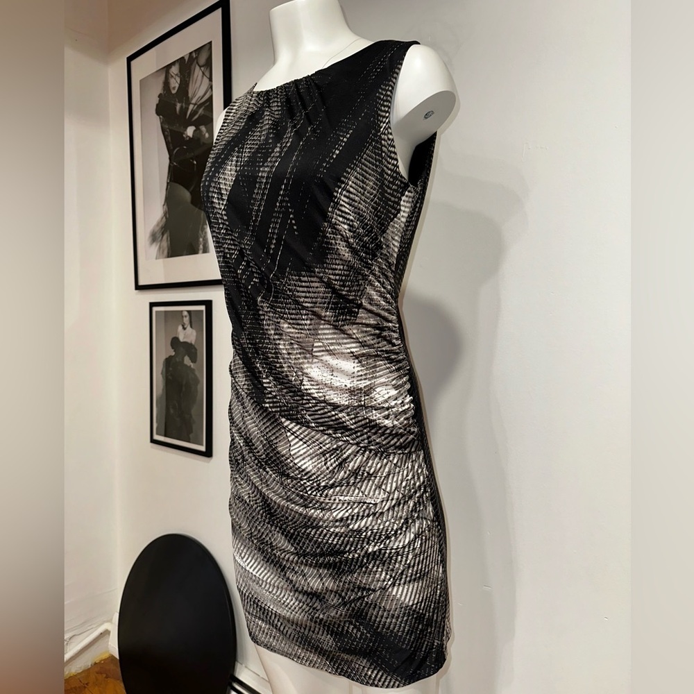 Un worn Nine West dress